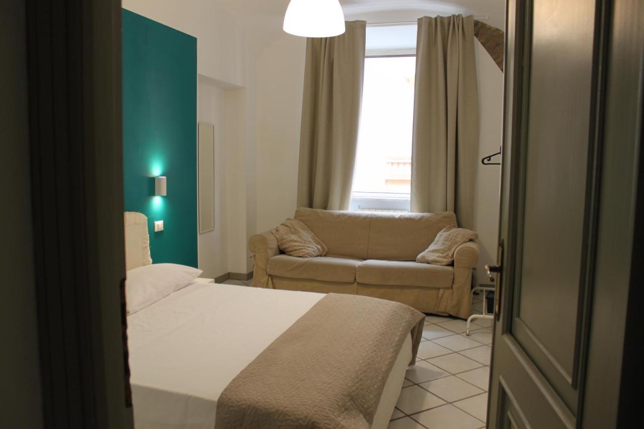 Casa Luna - Accomodation In Santa Maria Maggiore Rome Buitenkant foto