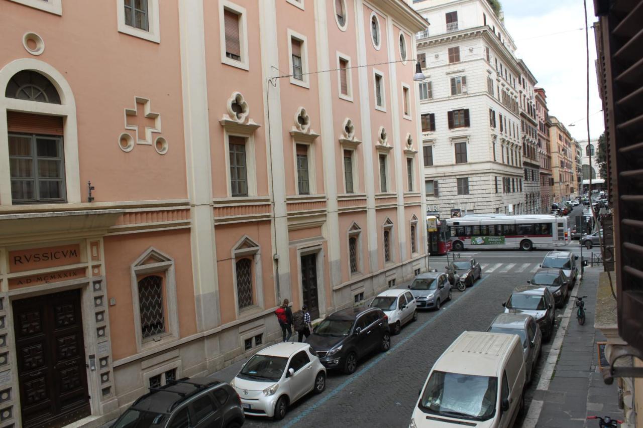Casa Luna - Accomodation In Santa Maria Maggiore Rome Buitenkant foto